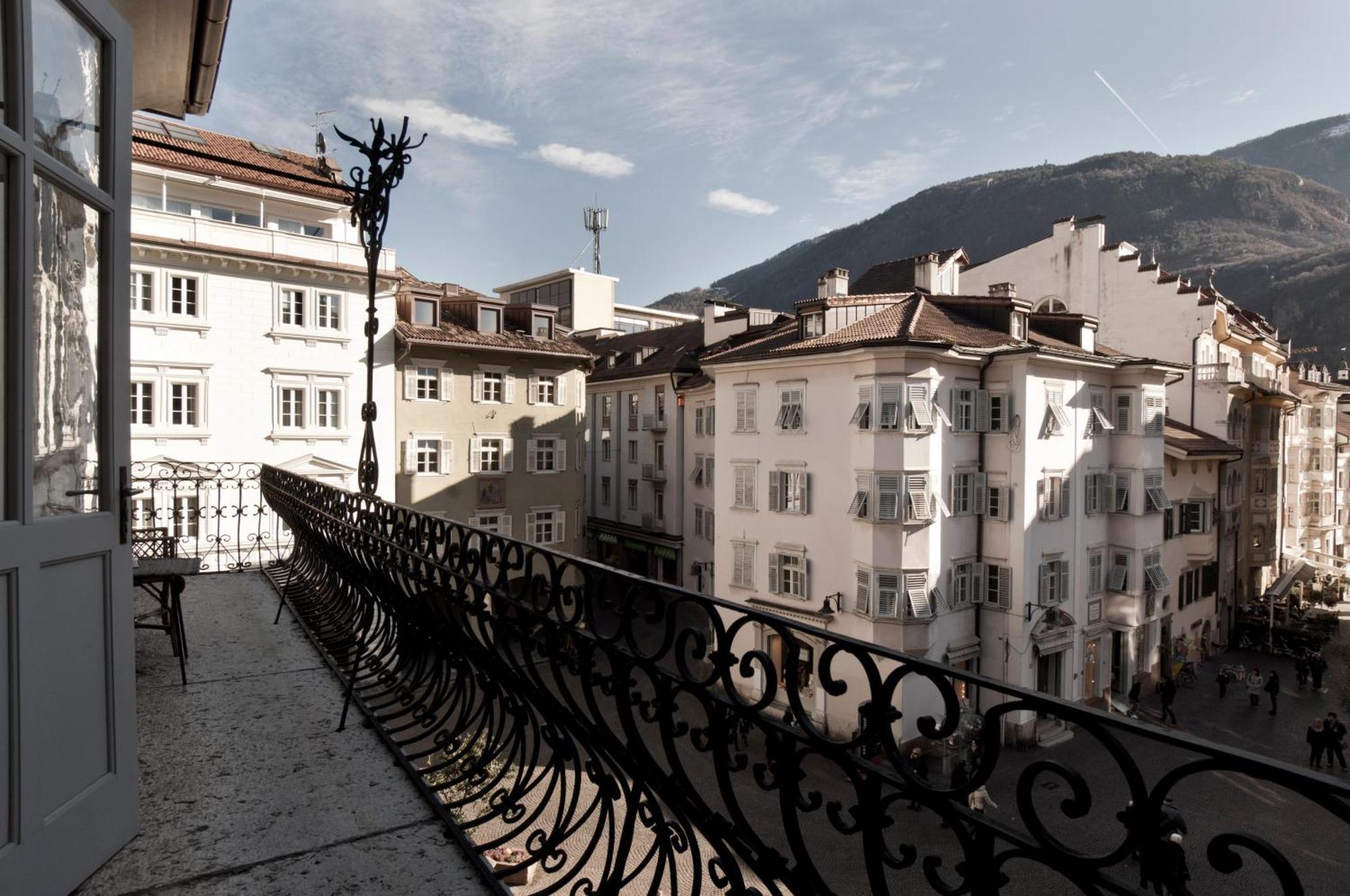 Residence Fink Central Apartments Bolzano Eksteriør bilde