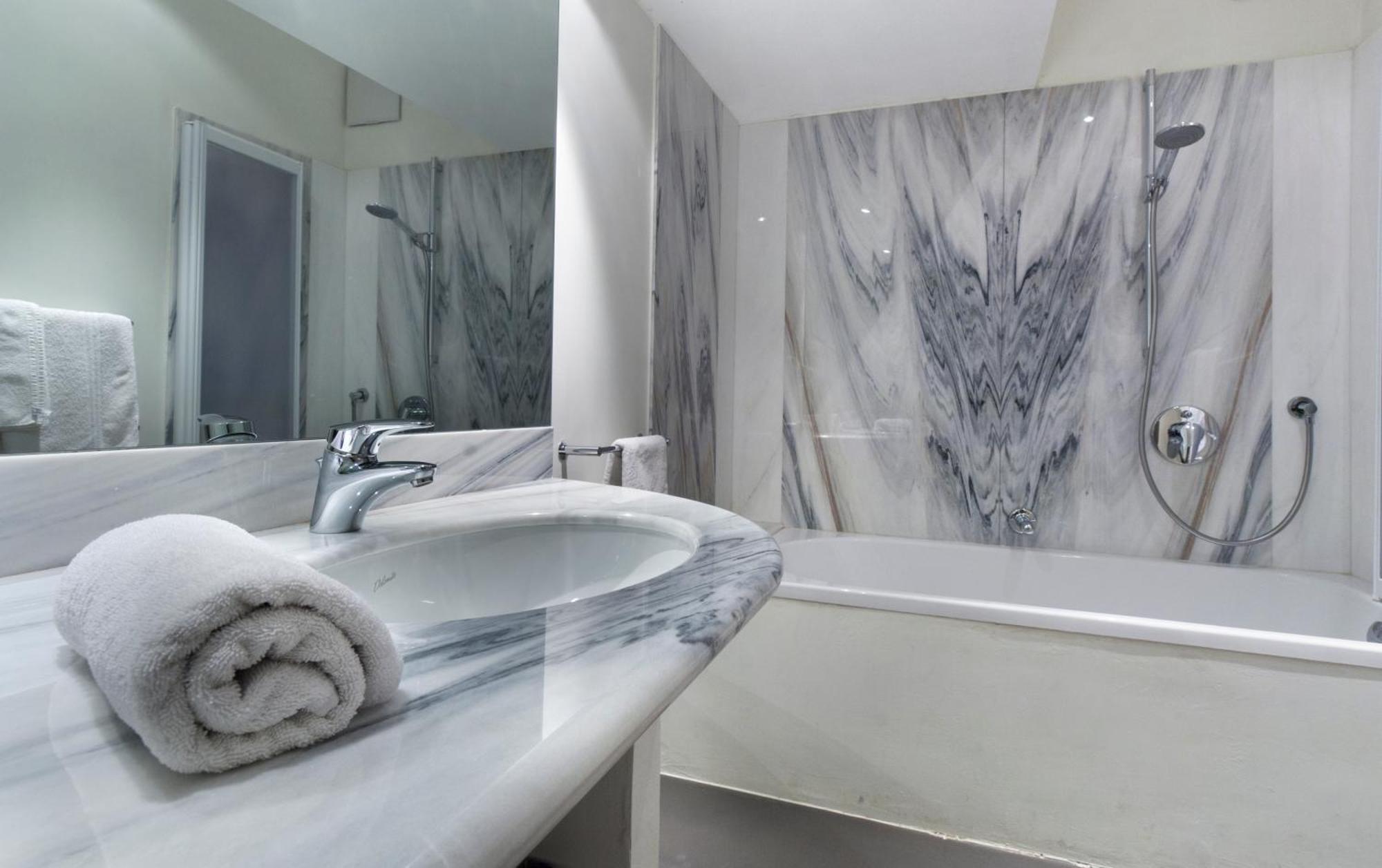 Residence Fink Central Apartments Bolzano Rom bilde